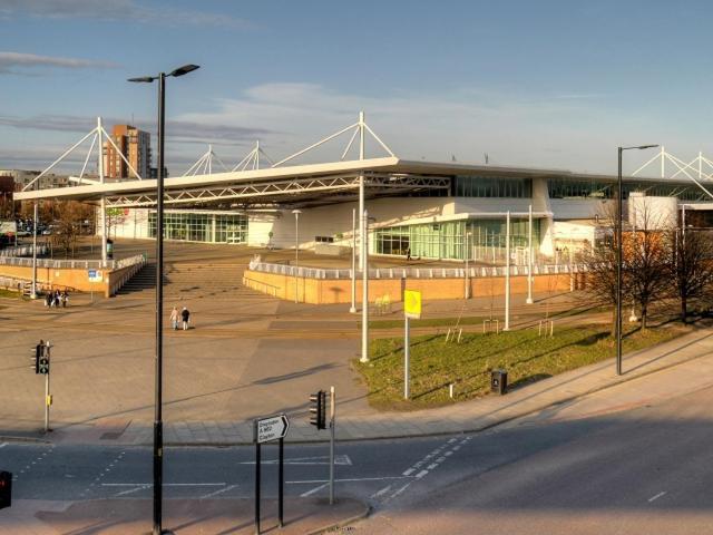 Royal Rooms At Coop Live Etihad, Sports City Манчестър Екстериор снимка