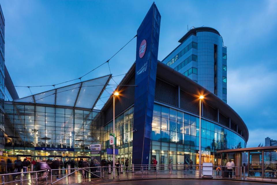 Royal Rooms At Coop Live Etihad, Sports City Манчестър Екстериор снимка